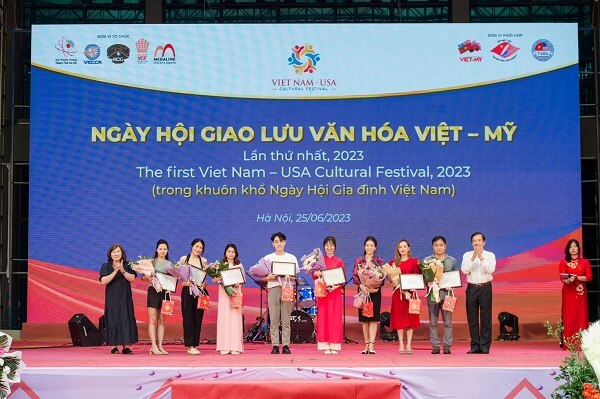 HIDAFOODS tham dự Ngày Hội Giao Lưu Văn Hoá Việt-Mỹ-6