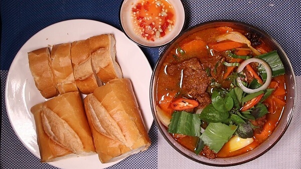 Bò kho là món ăn thơm ngon, có nguồn gốc từ người Hoa