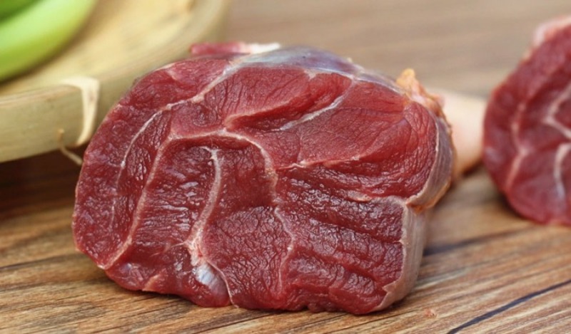Thịt bắp bò nên lựa chọn những phần thịt tươi ngon 