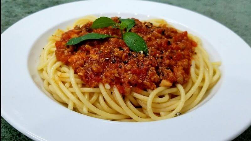 Mỳ Ý sốt bò bằm Spaghetti