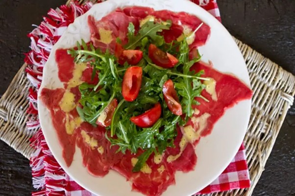 Những nguyên liệu quan trọng làm nên món Carpaccio chuẩn vị Ý