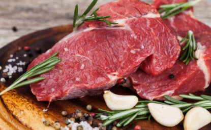 Thịt bò cũng rất giàu những chiếc khoáng và vitamin cần thiết